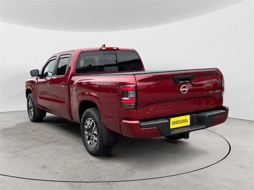 2025 Nissan Frontier SL