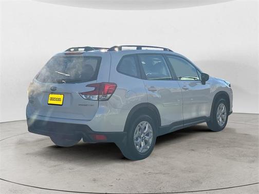 2024 Subaru Forester Base (CVT)
