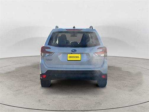 2024 Subaru Forester Base (CVT)