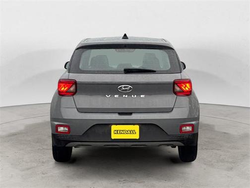 2022 Hyundai VENUE SE