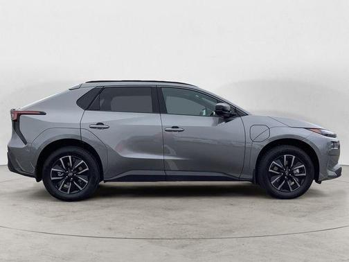 2026 Subaru Solterra Premium