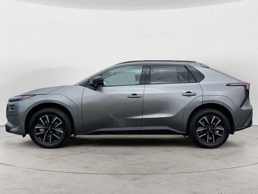 2026 Subaru Solterra Premium