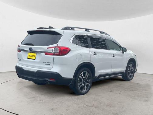 Crystal White Pearl 2023 Subaru Ascent Touring 7-Passenger