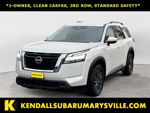 2024 Nissan Pathfinder SV