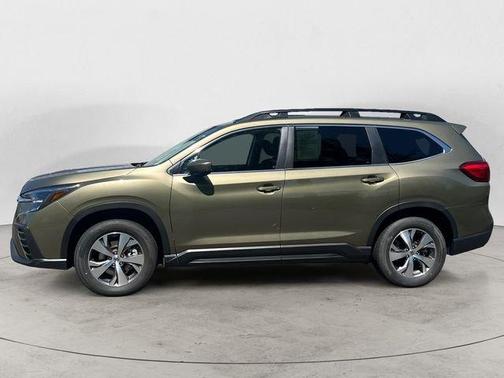 Green Metallic 2025 Subaru Ascent Premium