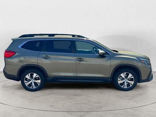 Green Metallic 2025 Subaru Ascent Premium