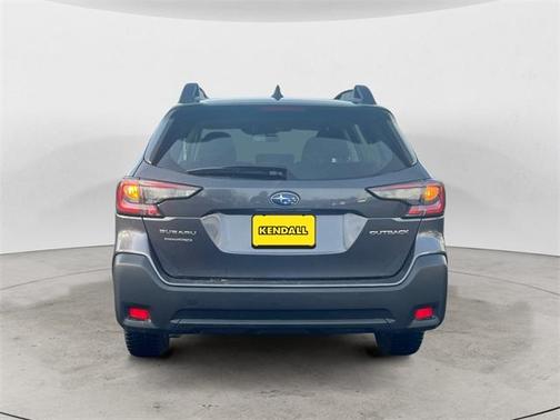 2025 Subaru Outback Base