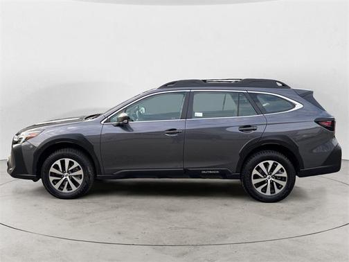 2025 Subaru Outback Base