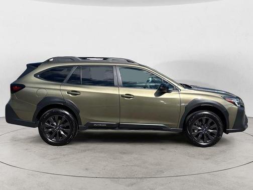 Autumn Green Metallic 2025 Subaru Outback Onyx Edition