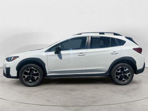 Crystal White Pearl 2020 Subaru Crosstrek Base