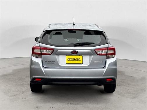 2019 Subaru Impreza 2.0i