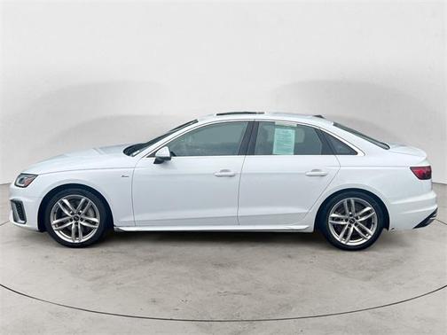 2024 Audi A4 45 S line quattro Premium