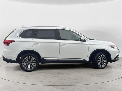 2020 Mitsubishi Outlander SEL