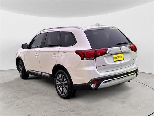 2020 Mitsubishi Outlander SEL