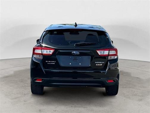 2018 Subaru Impreza 2.0i Sport