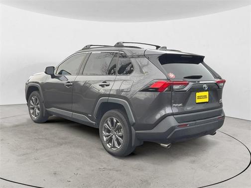 2022 Toyota RAV4 Hybrid XLE Premium