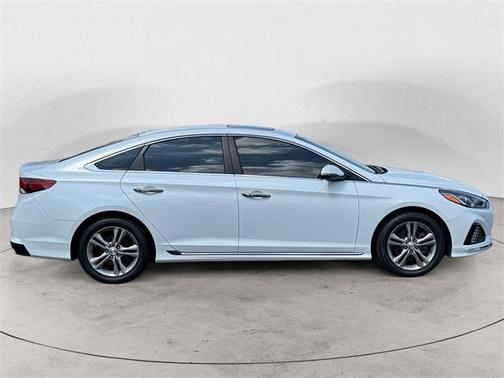 2019 Hyundai SONATA Sport