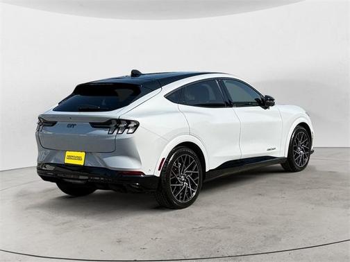 2022 Ford Mustang Mach-E GT