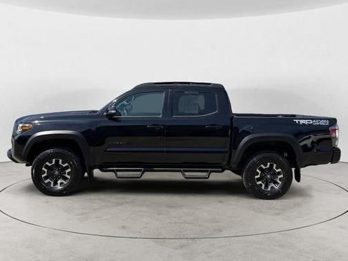 Midnight Black Metallic 2022 Toyota Tacoma TRD Off Road