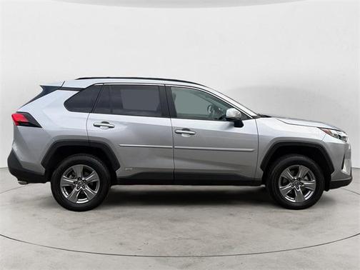 2023 Toyota RAV4 Hybrid LE