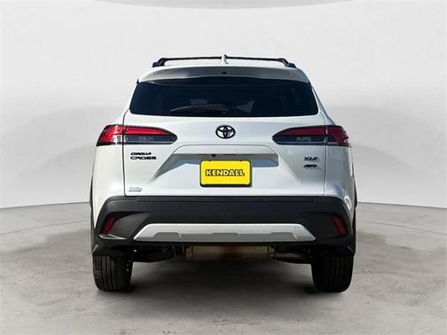 2024 Toyota Corolla Cross XLE