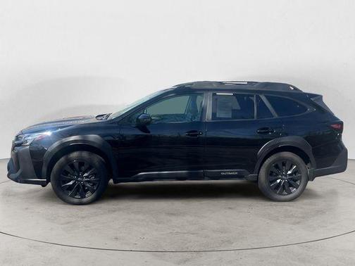Crystal Black Silica 2023 Subaru Outback Onyx Edition XT