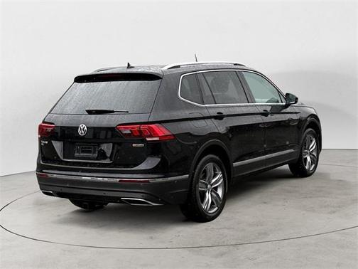 2019 Volkswagen Tiguan 2.0T SEL Premium