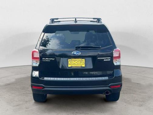 Crystal Black Silica 2017 Subaru Forester 2.5i Touring