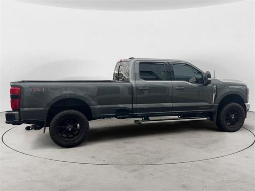 2024 Ford F-350 Lariat Super Duty