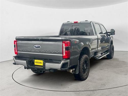 2024 Ford F-350 Lariat Super Duty