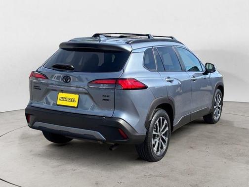 CELESTITE 2022 Toyota Corolla Cross XLE