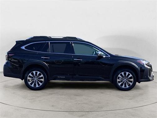 2025 Subaru Outback Touring
