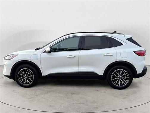 2021 Ford Escape PHEV Titanium