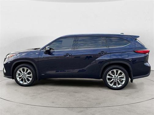 2022 Toyota Highlander Hybrid Limited