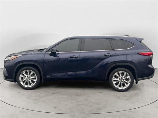 2022 Toyota Highlander Hybrid Limited