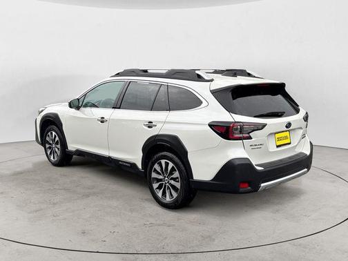 Crystal White Pearl 2024 Subaru Outback Touring XT