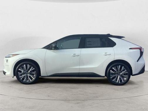 2026 Subaru Solterra Touring