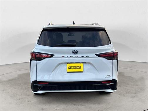 2022 Toyota Sienna XSE