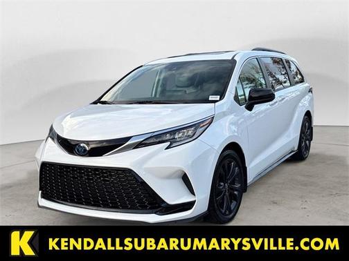 2022 Toyota Sienna XSE