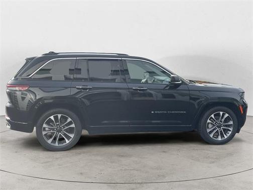2024 Jeep Grand Cherokee Overland