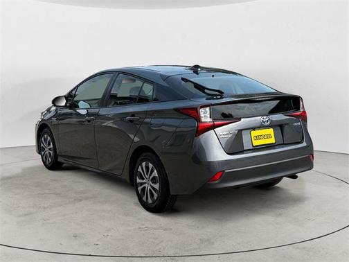 2020 Toyota Prius LE