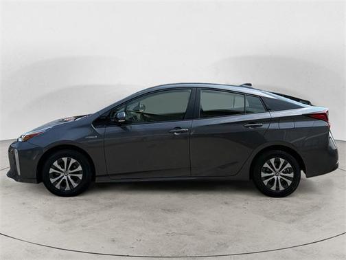 2020 Toyota Prius LE