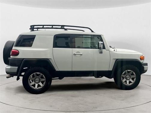 2014 Toyota FJ Cruiser Base