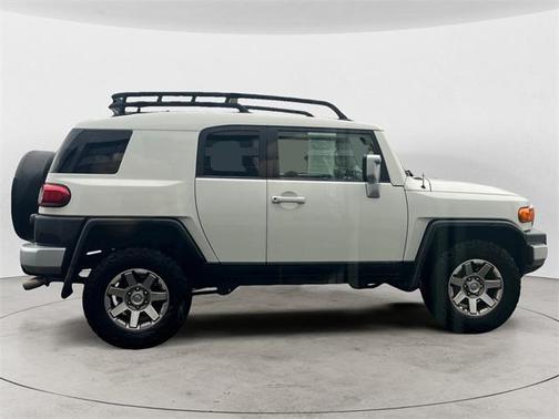 2014 Toyota FJ Cruiser Base