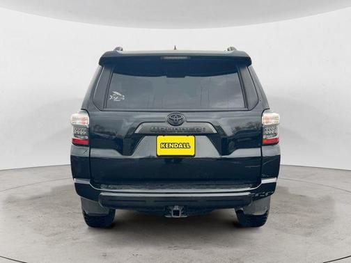 Midnight Black Metallic 2021 Toyota 4Runner TRD Off Road Premium