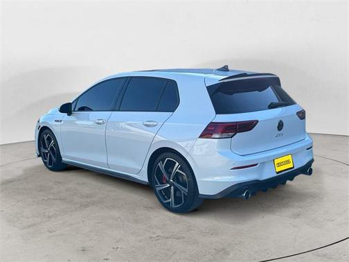 2024 Volkswagen Golf GTI 2.0T SE