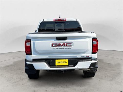2023 GMC Canyon AT4
