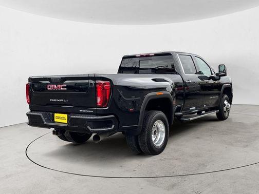 Onyx Black 2023 GMC Sierra 3500 Denali