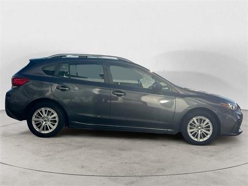 2018 Subaru Impreza 2.0i Premium