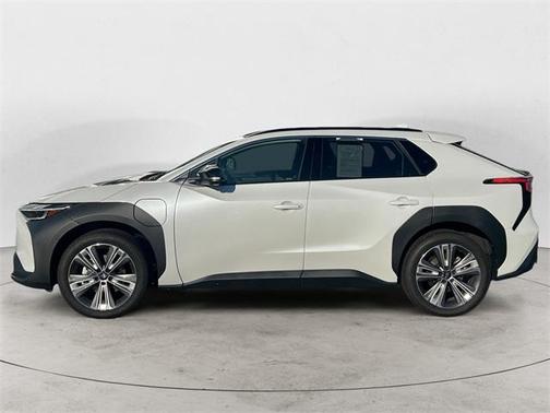 2024 Subaru Solterra Touring